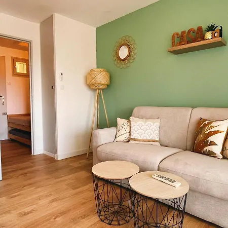 Апартаменты Studio Vue Mer, Sainte-maxime. *